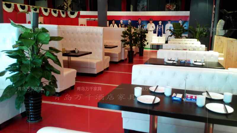  青島南京路 中聯廣場夜潮音樂餐廳