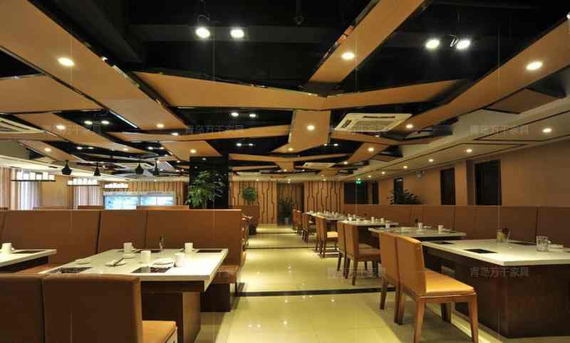  紅與黑全國連鎖加盟店