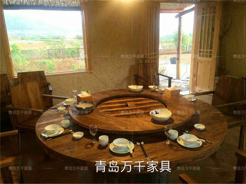  即墨溫泉鎮(zhèn) 海鮮一鍋出 老門板桌